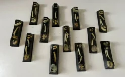 Lot porte-couteaux plexiglass coquillage inclusion
