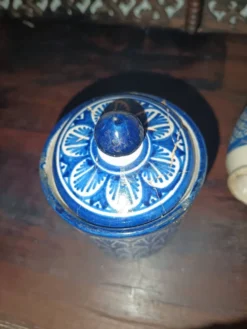 Lot 11 poteries marocaine pot à beurre époque 1940 signé serghini.