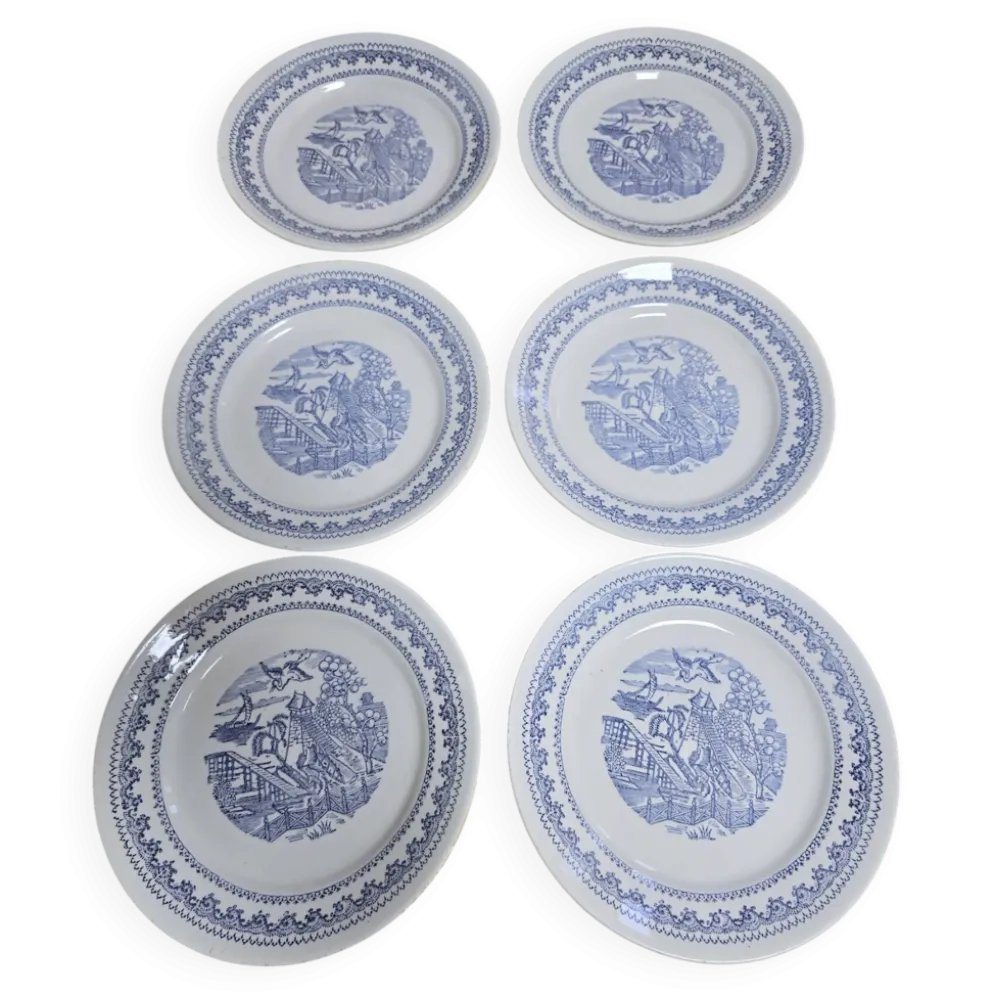 Lots d'assiettes semi creuses Creil Montereau en très bon état