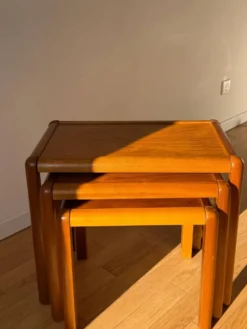 Lot table gigogne en bois vintage