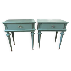 Lot 2 tables chevet style empire