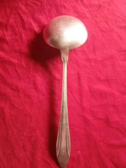 Louche en metal argente marque "deetjen" art deco