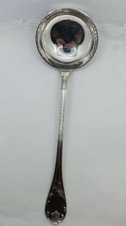 Louche en métal argenté Christofle modèle Marly