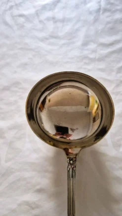 Louche orfèvrerie Christofle modèle Rubans