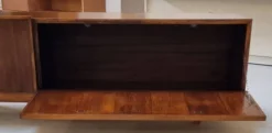 Lowboard du milieu du siècle