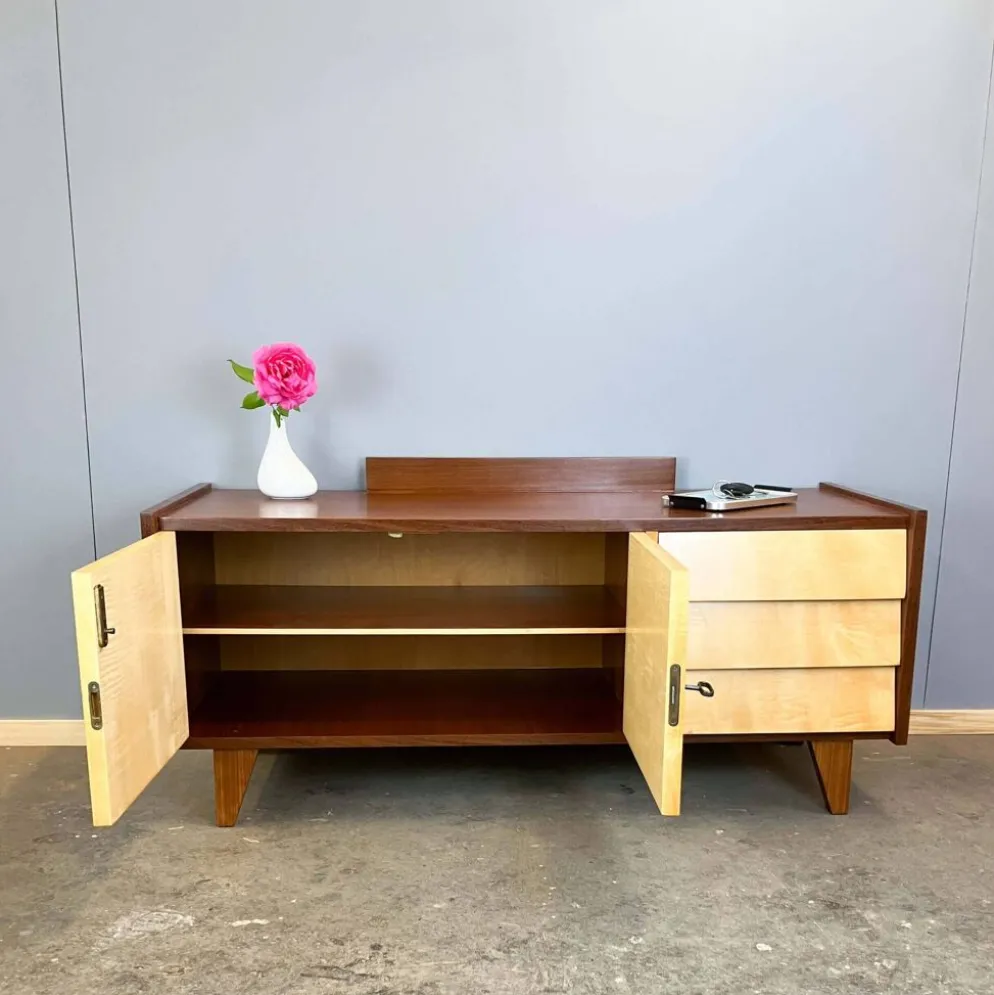 Lowboard, petit meuble de hall avec tiroirs, érable rayé, années 1960