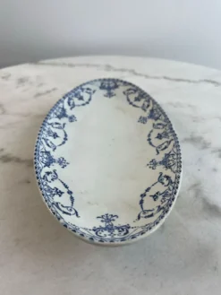 Lunéville KG — Collection Moustiers, Plat ovale Terre de Fer