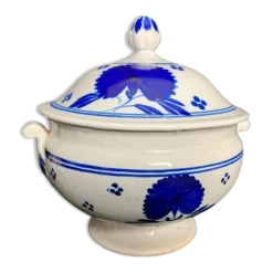 Lunéville, soupière en faïence à décor bleu fin XIXème