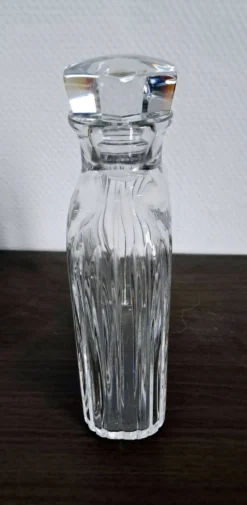 Magnifique carafe à whisky en verre cristal. Vintage