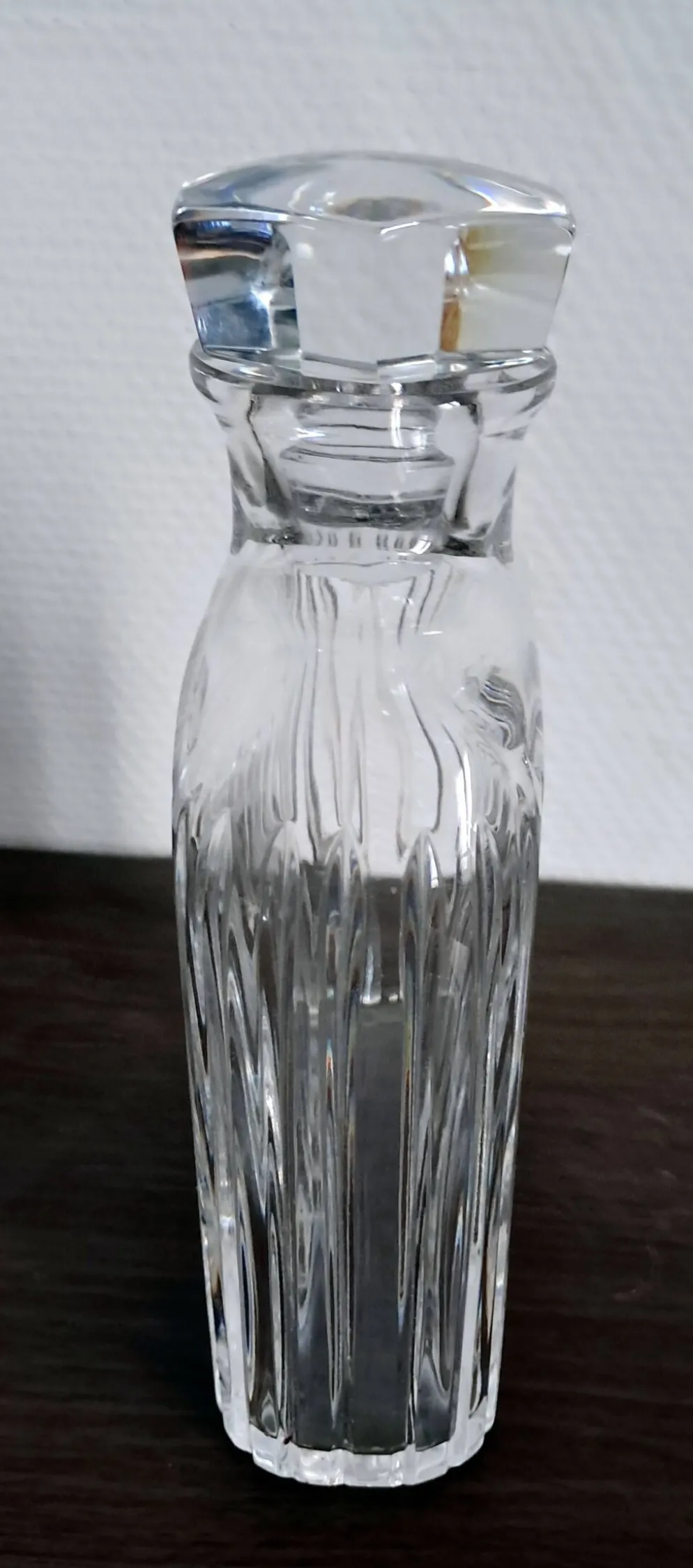 Magnifique carafe à whisky en verre cristal. Vintage