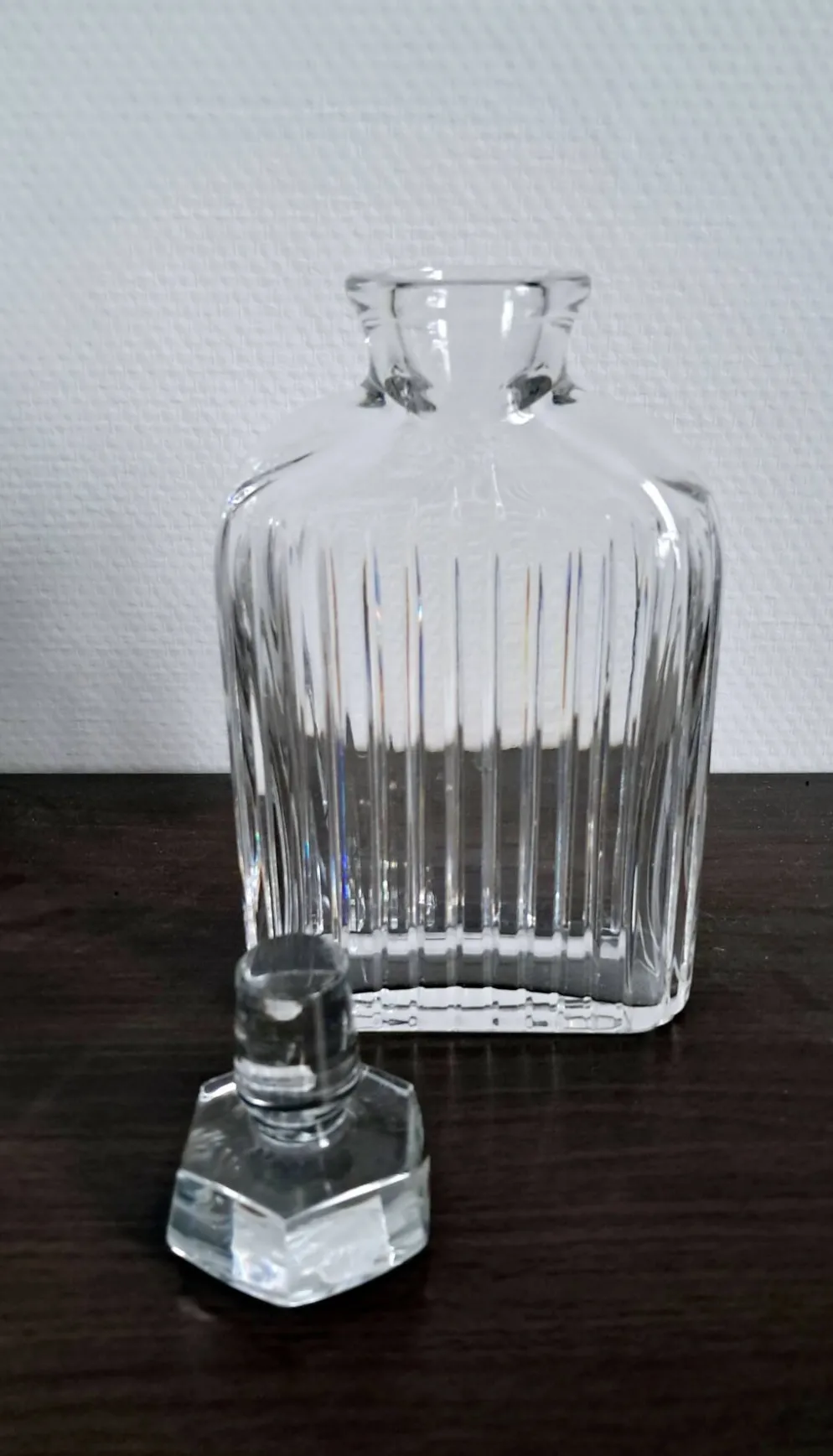 Magnifique carafe à whisky en verre cristal. Vintage