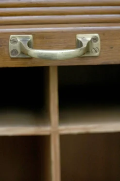 Magnifique classeur à rideau de La Poste (années 20/30).