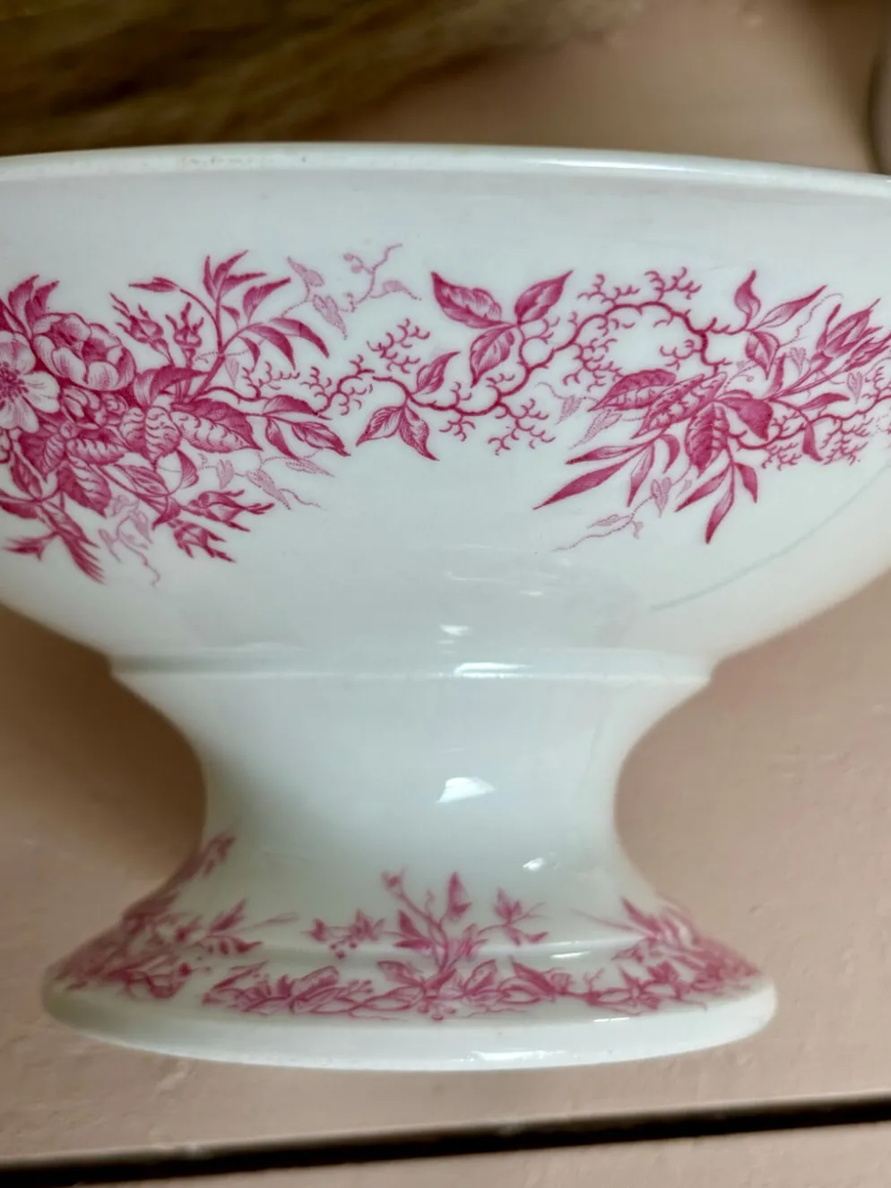 Magnifique compotier ancien porcelaine fine décor floral rose