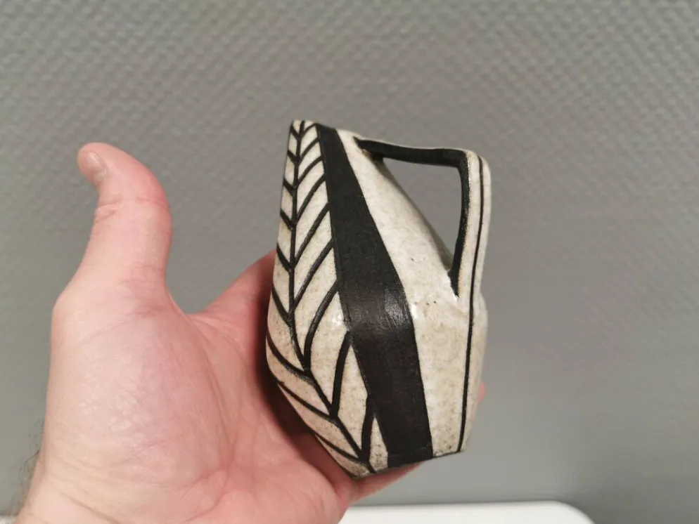 Magnifique cruche en céramique par Michael Andersen, Danemark, années 1960.