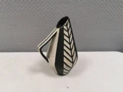 Magnifique cruche en céramique par Michael Andersen, Danemark, années 1960.