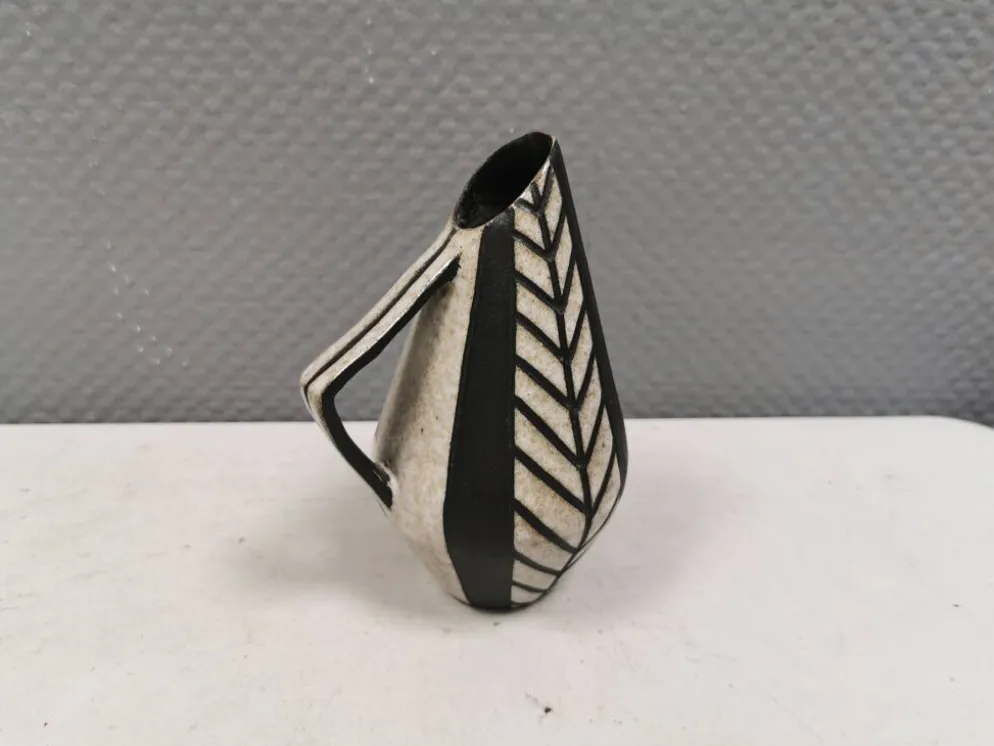 Magnifique cruche en céramique par Michael Andersen, Danemark, années 1960.