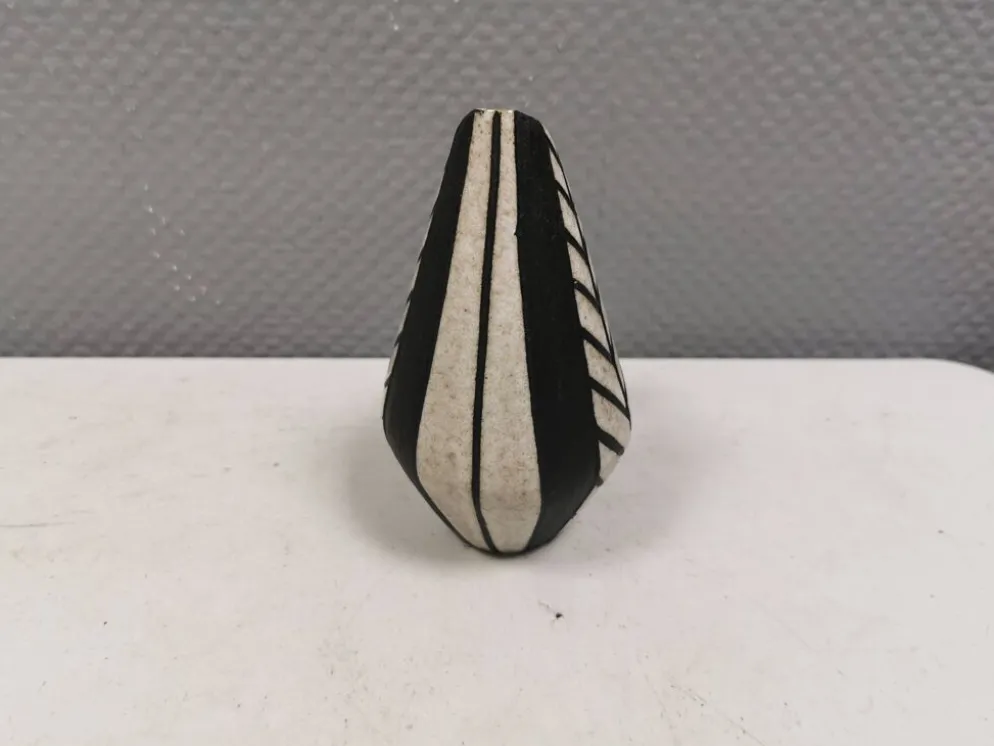Magnifique cruche en céramique par Michael Andersen, Danemark, années 1960.