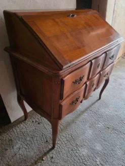 Magnifique Secrétaire style louis XV