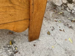 Maie ancienne en chêne massif 19e XIX