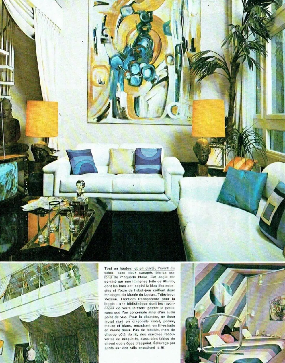Maison Jansen. Meuble pour vinyles en verre fumé. Années 1970.