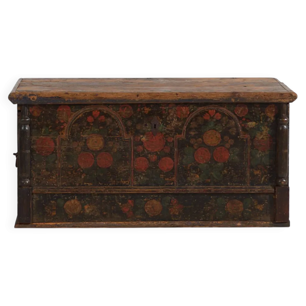 Malle ancienne de style art populaire, année 1838