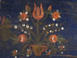Malle ancienne à motifs floraux (Année 1901)