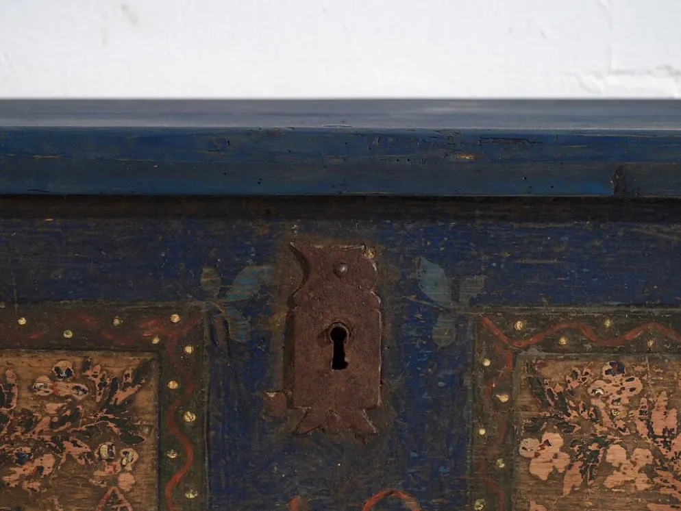 Malle de mariée ancienne bleu marine (année 1855)