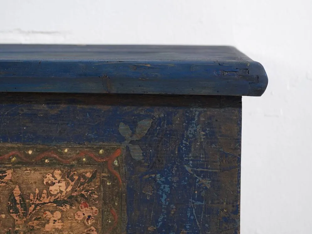 Malle de mariée ancienne bleu marine (année 1855)