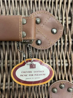 Malle de pique-nique de marque anglaise Country Cottage