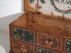Malle de rangement ancienne avec décoration florale (année 1895) #102
