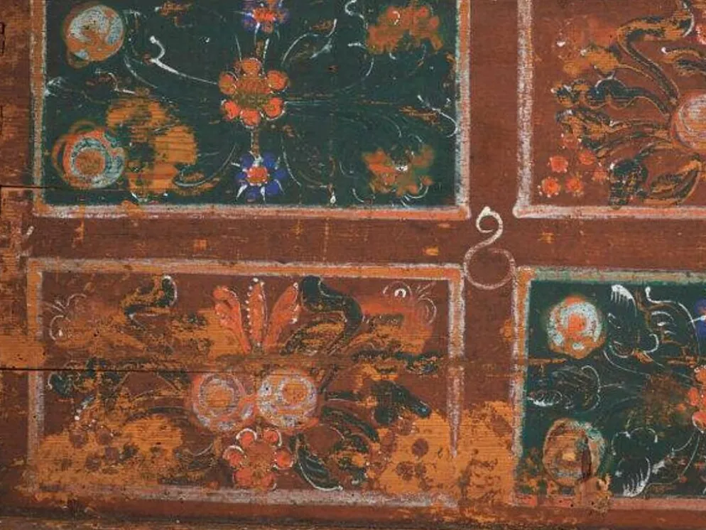 Malle de rangement ancienne avec décoration florale (année 1895) #102