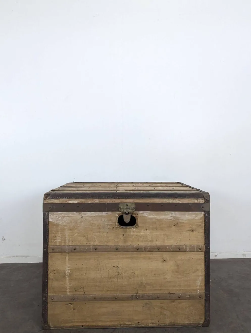 Malle de voyage en bois