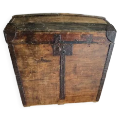 Malle de voyage en bois, XXème siècle