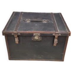 Malle de voyage en cuir époque 1900s