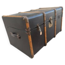 Malle de voyage noir et bois