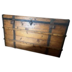 Malle en bois