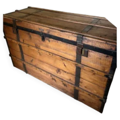 Malle en bois