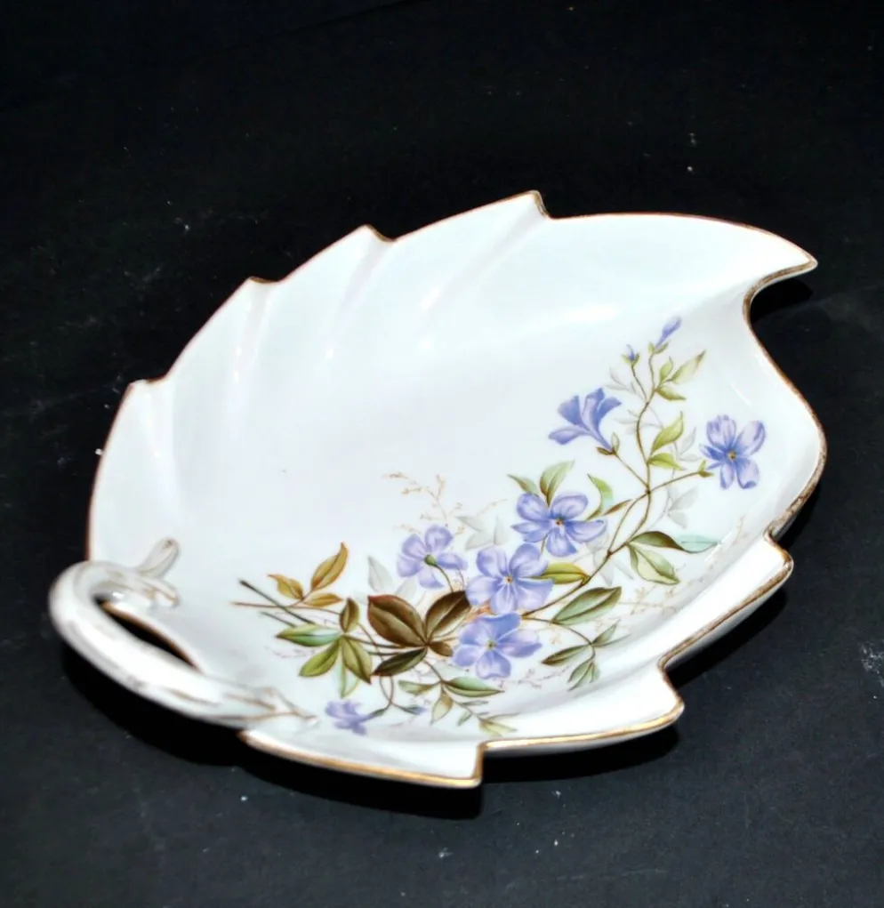 Meissen ravier coupelle décor fleurs peint en porcelaine signé Meissen