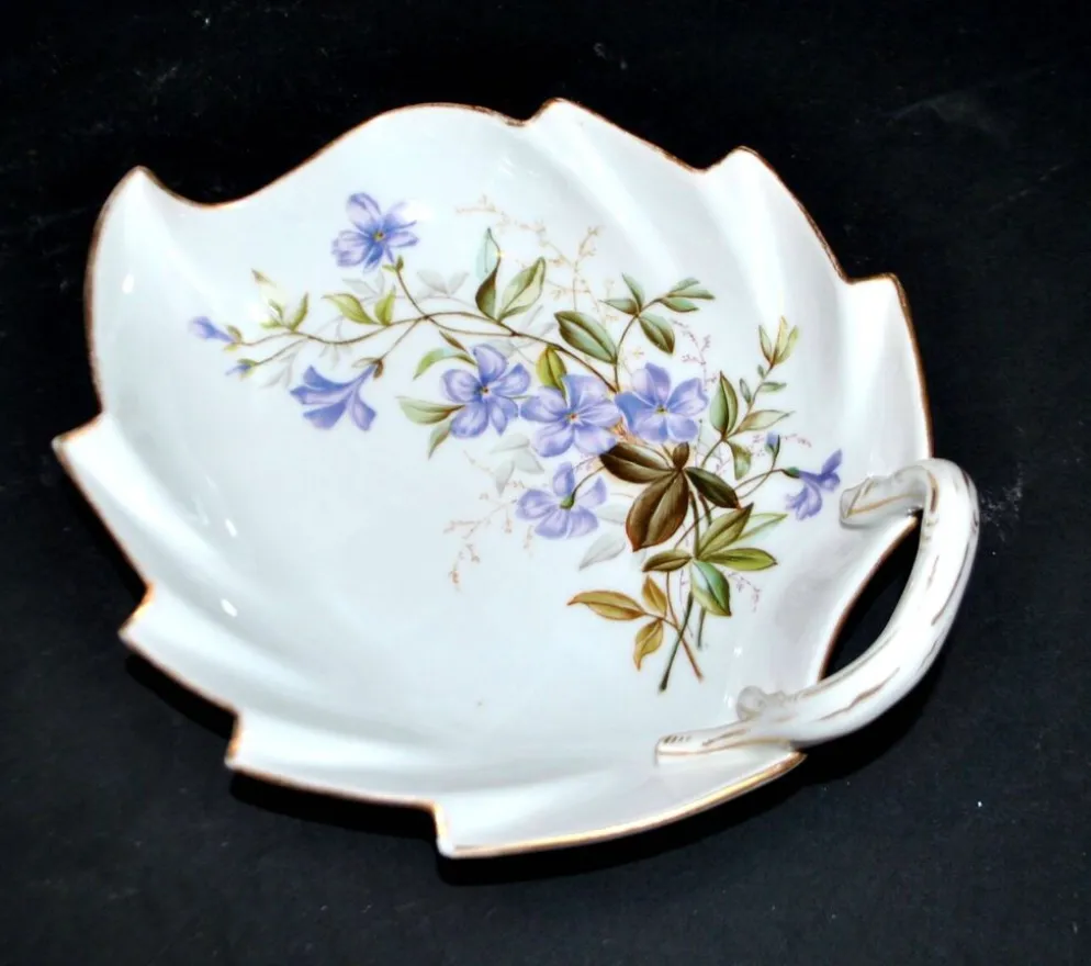 Meissen ravier coupelle décor fleurs peint en porcelaine signé Meissen