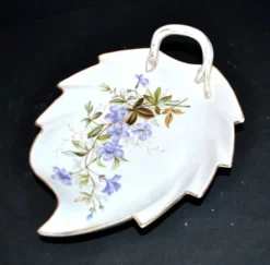 Meissen ravier coupelle décor fleurs peint en porcelaine signé Meissen