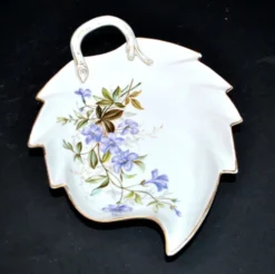 Meissen ravier coupelle décor fleurs peint en porcelaine signé Meissen