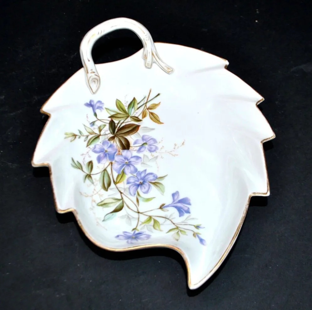 Meissen ravier coupelle décor fleurs peint en porcelaine signé Meissen
