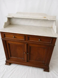 Meuble ancien en bois, marbre blanc–coiffeuse, console, meuble toilett