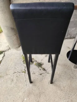 Meuble bar avec un tanouret
