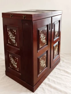 Meuble bar cabinet en palissandre et nacre – fabrication artisanale