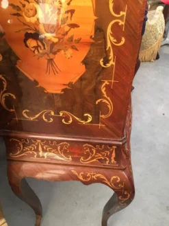 Meuble bar cocktail vintage italien marron en bois incrusté marqueterie années 1950