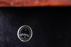 Meuble bar danois sur roulettes en palissandre et laiton par Jorgen Clausen