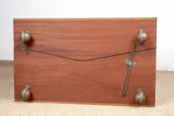 Meuble bar danois sur roulettes en palissandre et laiton par Jorgen Clausen