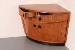 Meuble bar en bois clair attribué à Paolo Buffa, années 1940