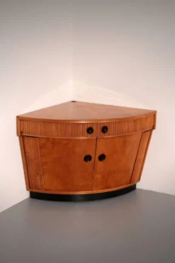 Meuble bar en bois clair attribué à Paolo Buffa, années 1940